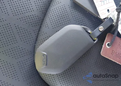 2025 Kia Carnival Mpv Lxs z USA, uszkodzony, nr VIN KNDNB5K39S6457877